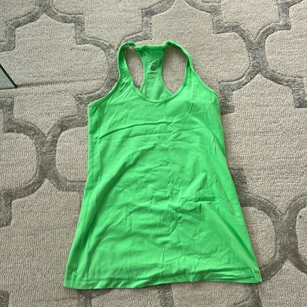 Lululemon cool racer back tank (sz 6)